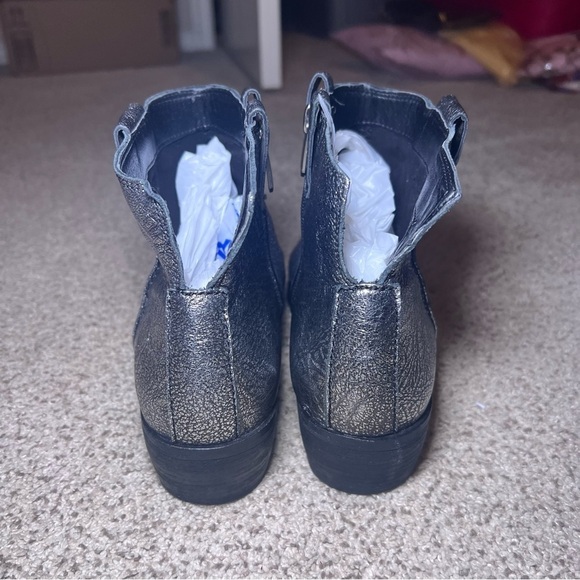 Sam Edelman James Metallic Silver Leather Zip-Up Ankle Boots Womens Size 7.5 - Picture 3 of 10